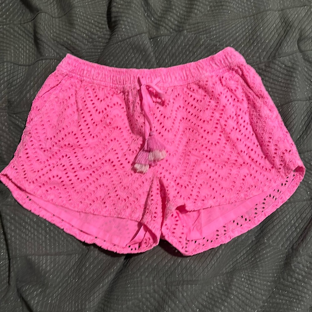 Vineyard Vines Pink Woman’s Shorts Size Medium New with Tags
